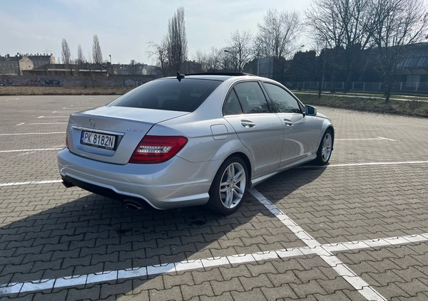 Mercedes-Benz Klasa C cena 63900 przebieg: 216000, rok produkcji 2014 z Kalisz małe 56